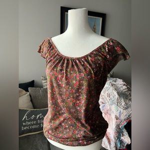Floral print top